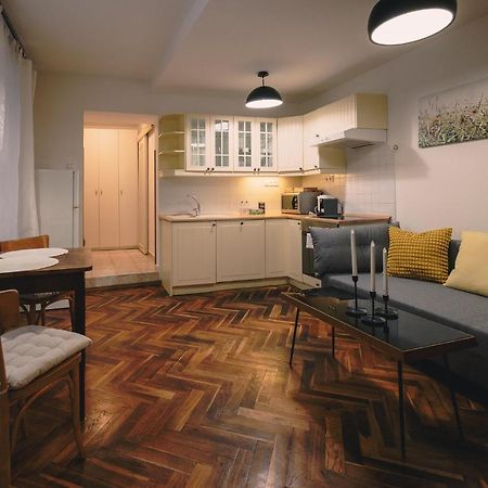 Appartement Skau Family Venturska à Bratislava Extérieur photo
